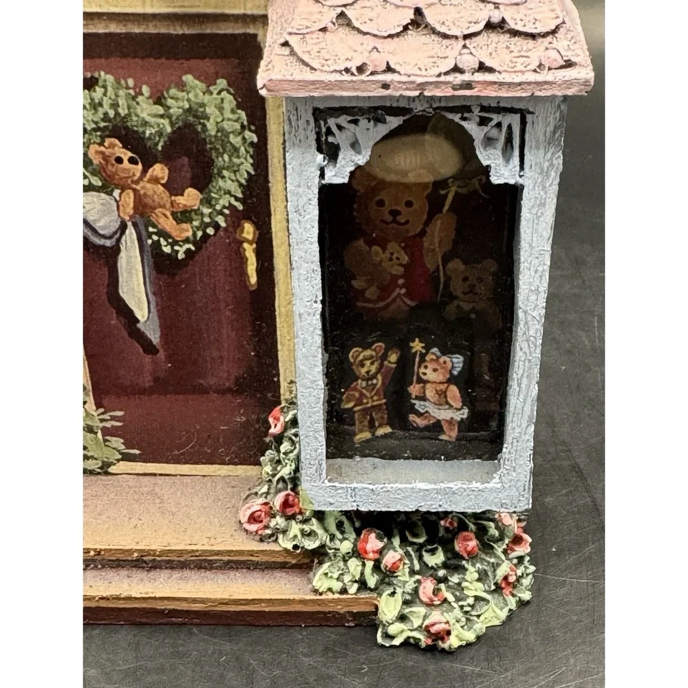 Gail Duke Tea Room Duke Street Collectibles Shelf Sitter House